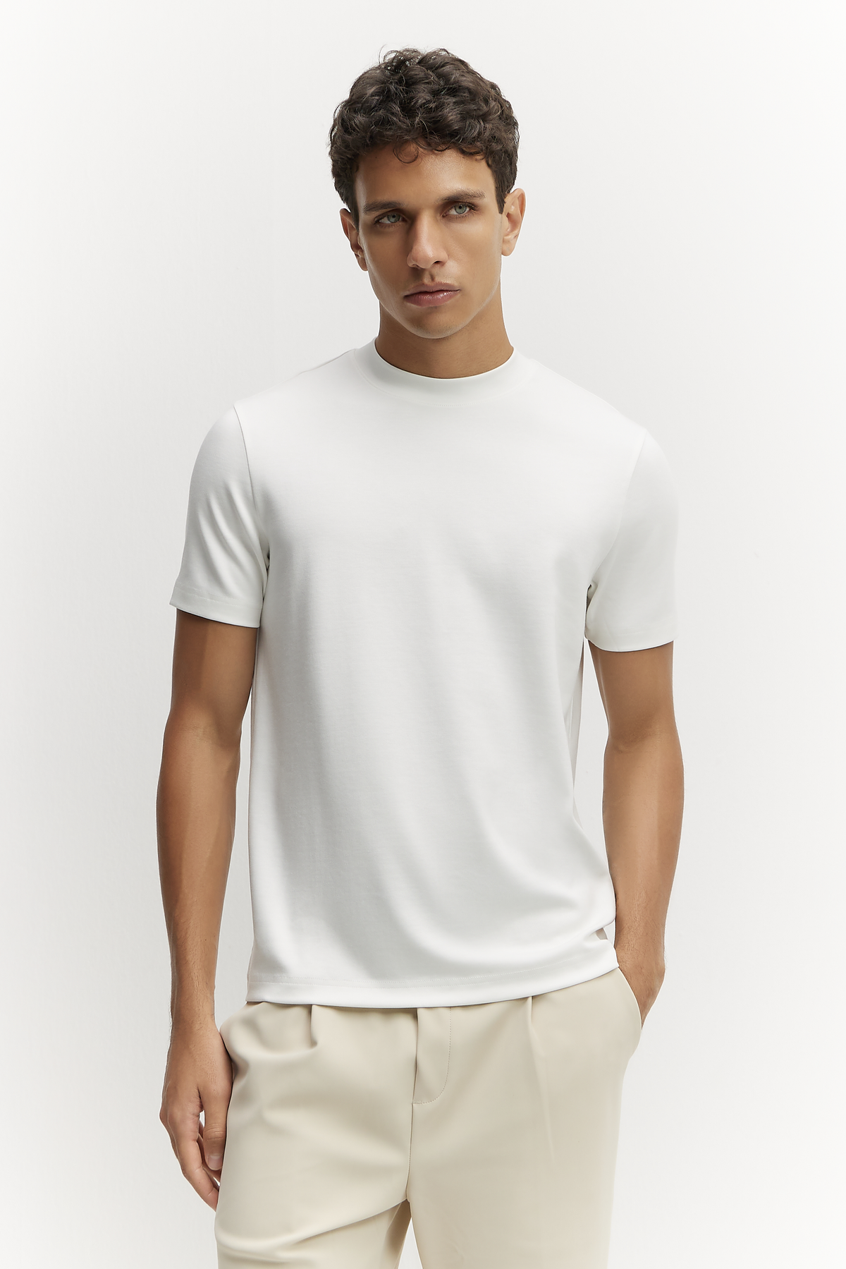 Lucca Camiseta Premium Blanca